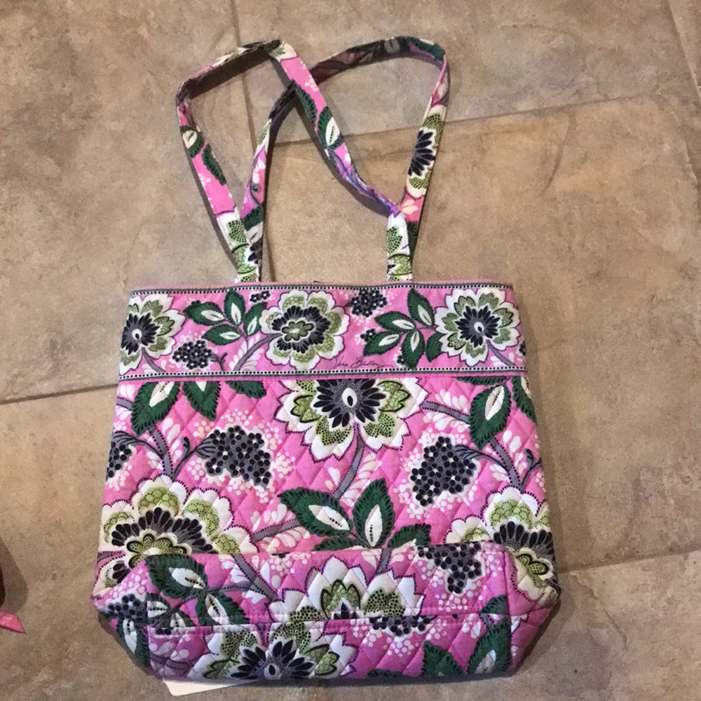 Vera Bradley Pricilla Pink tote toggle clasp